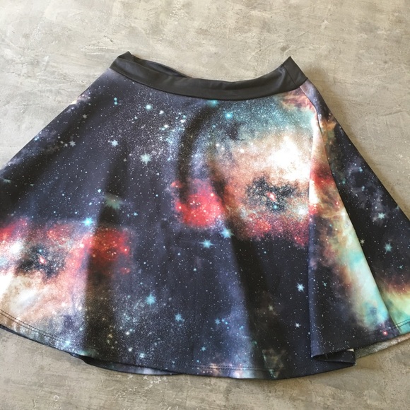 Galaxy skater skirt - Picture 3 of 5